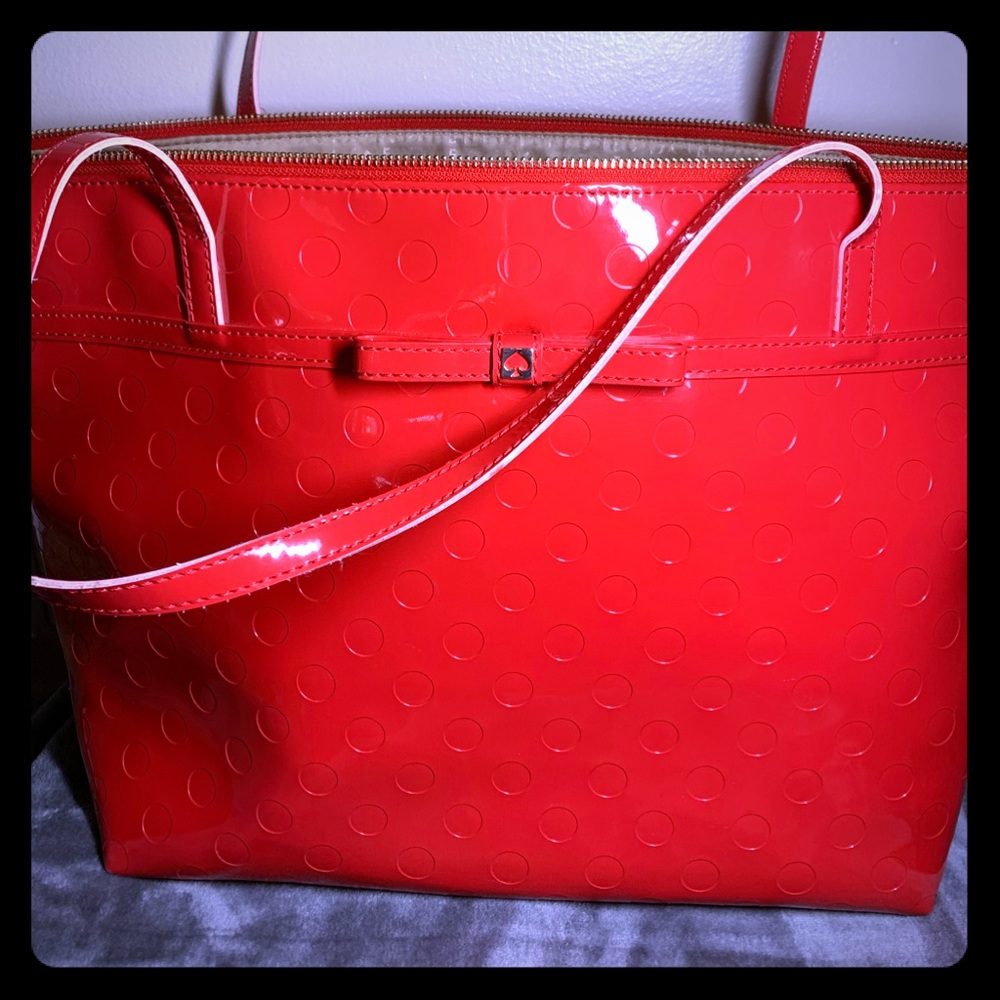 Kate Spade patent leather red tote with bow ♠️